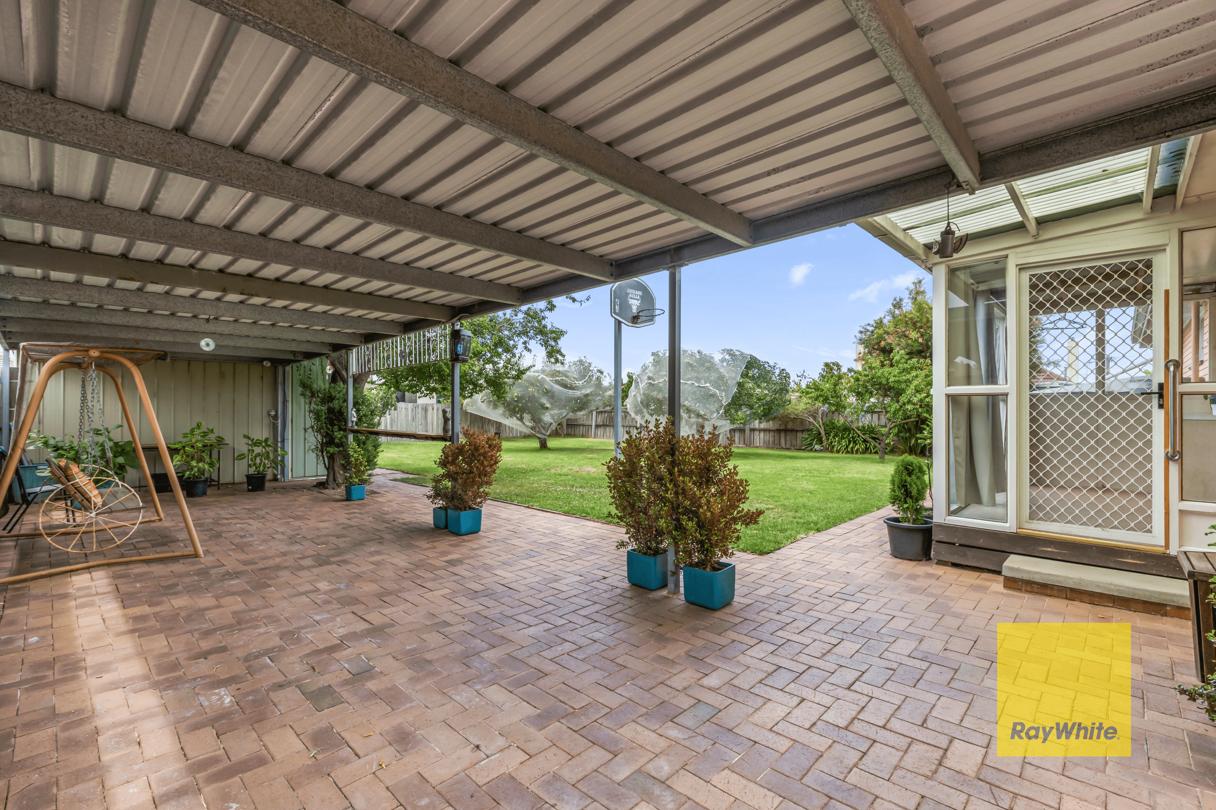 2 Sullivan Court, BELMONT, VIC 3216