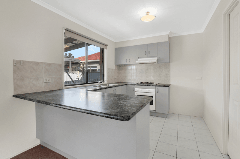 7 Waterford Avenue, Craigieburn, VIC 3064