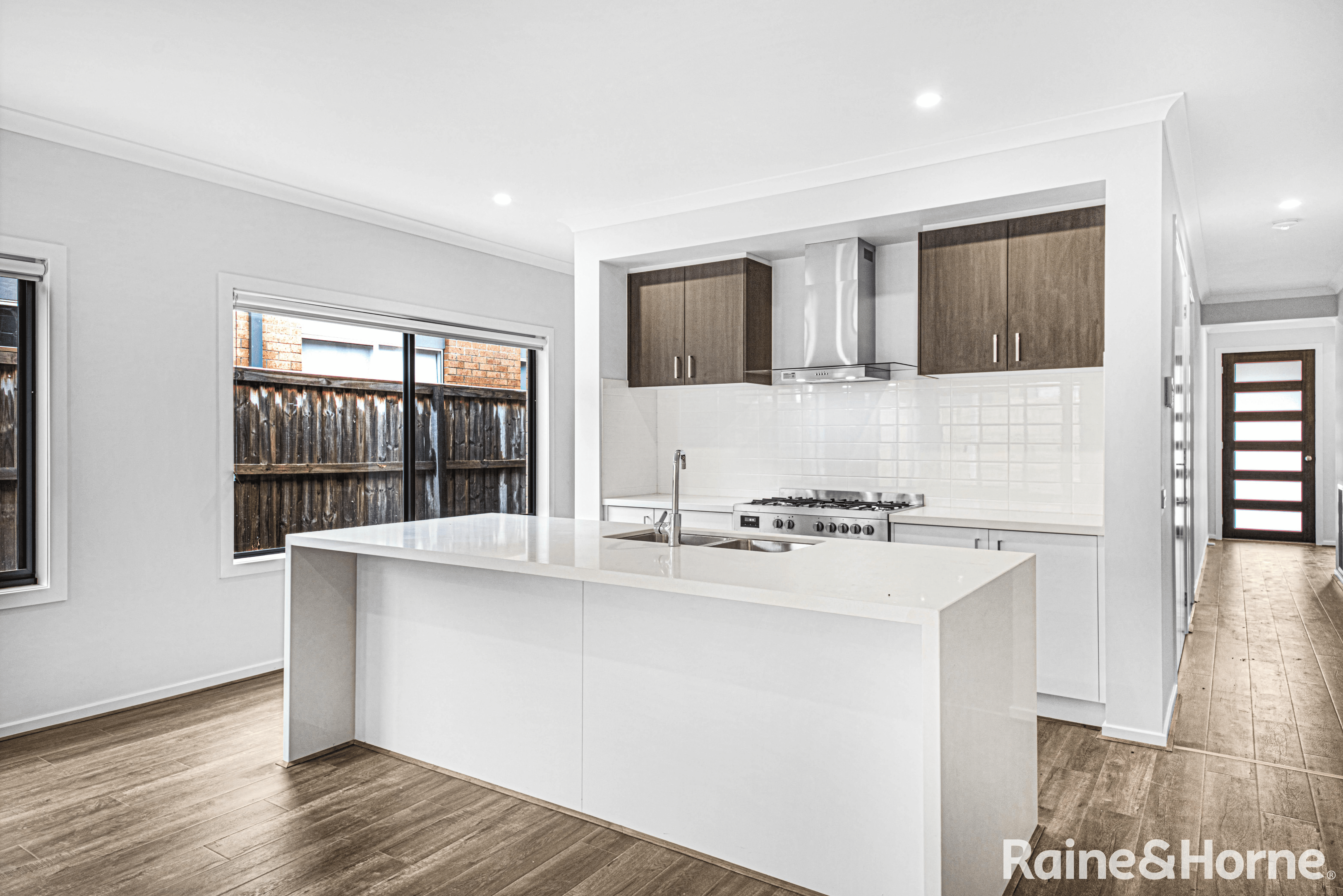 11 Furness Close, WYNDHAM VALE, VIC 3024