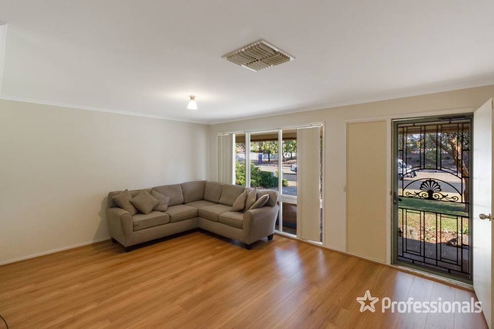 33 Pugsley Avenue, ESTELLA, NSW 2650