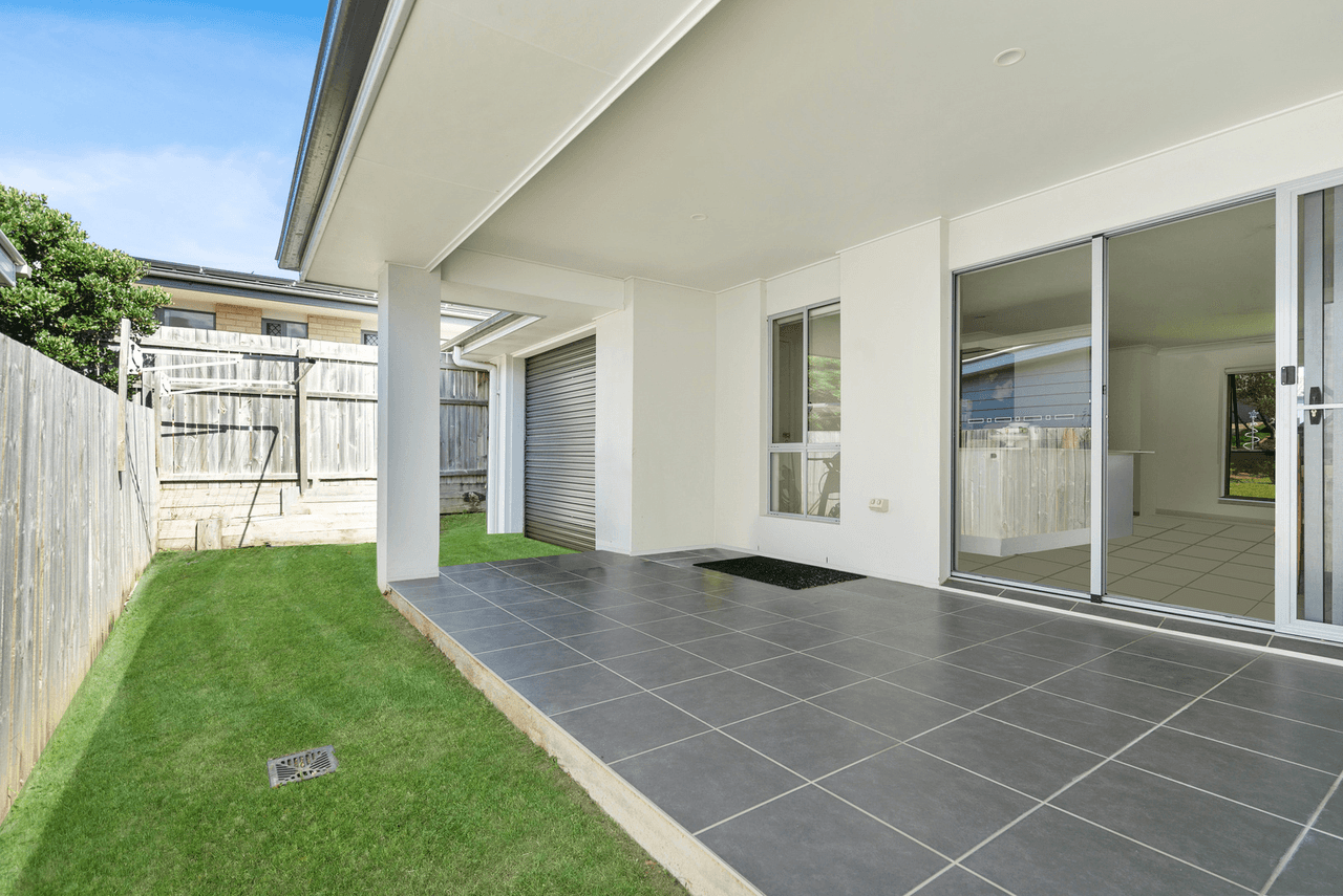 2 Trump Street, PIMPAMA, QLD 4209