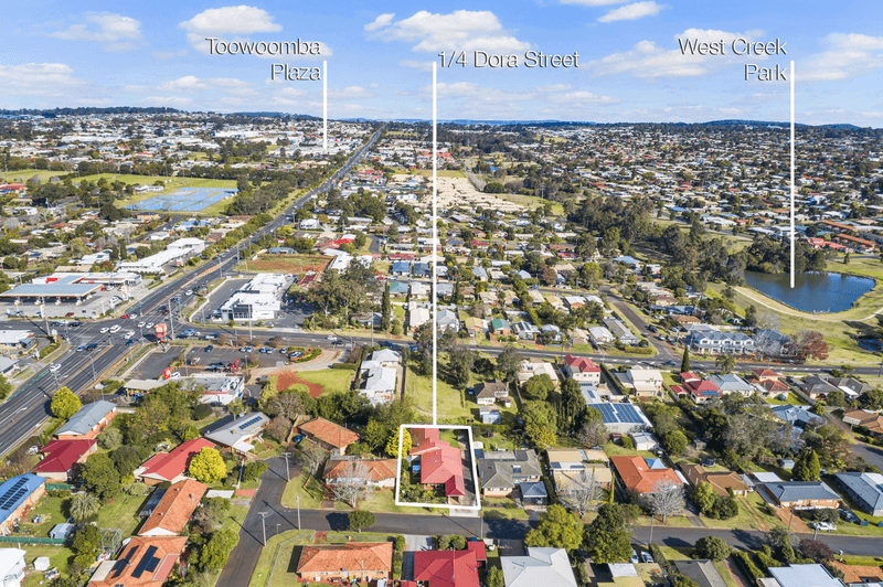 1/4 Dora Street, SOUTH TOOWOOMBA, QLD 4350