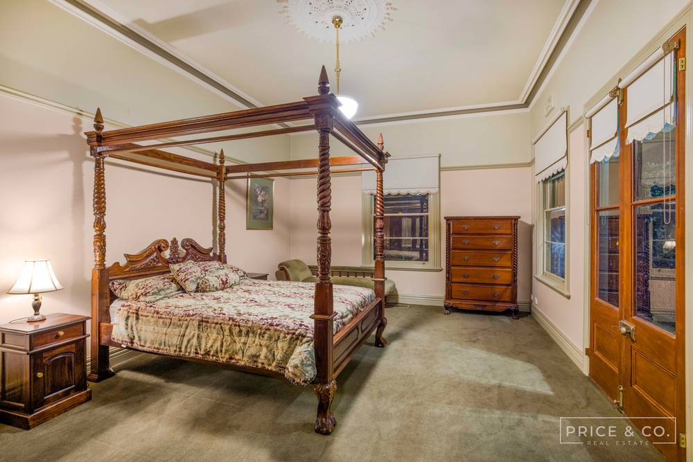 210 Stock Road, Drouin West, VIC 3818
