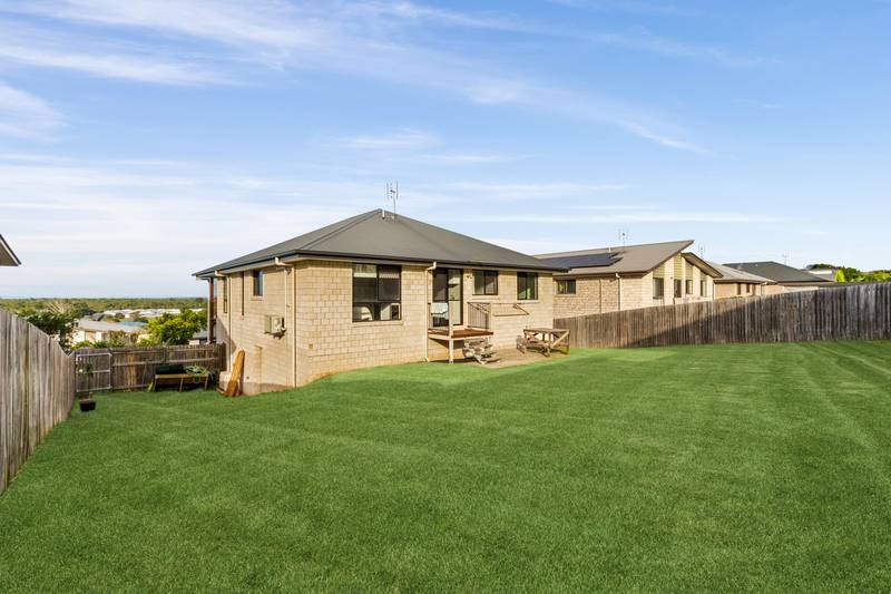 3 Steel Street, NIKENBAH, QLD 4655