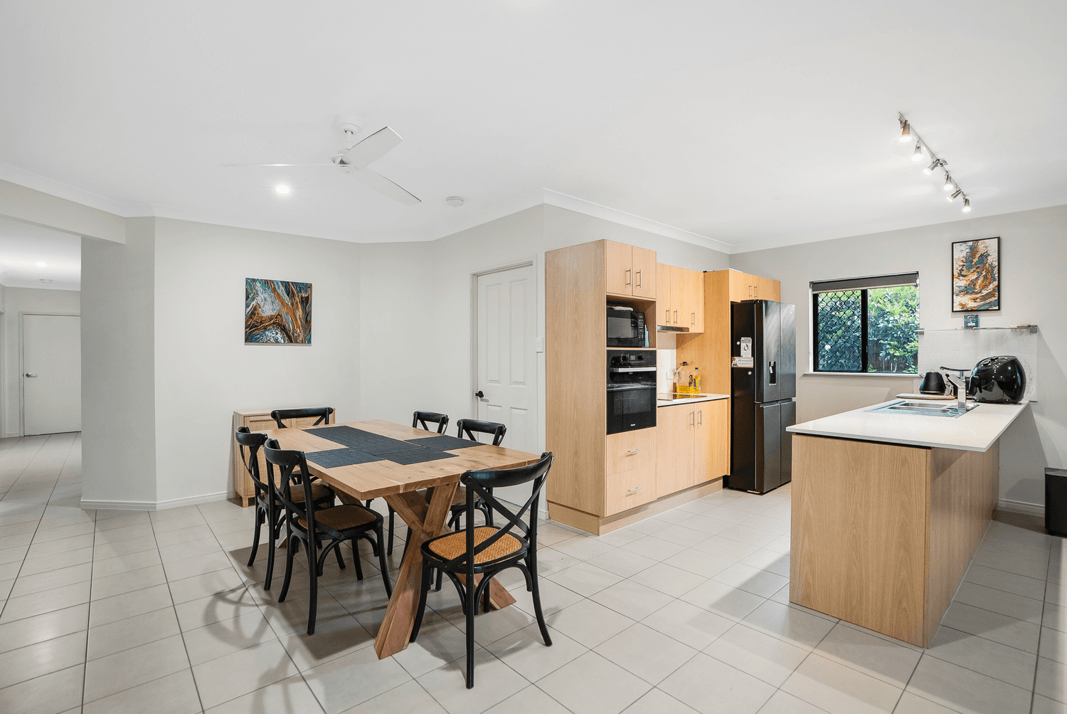 50 Landsborough Drive, Smithfield, QLD 4878