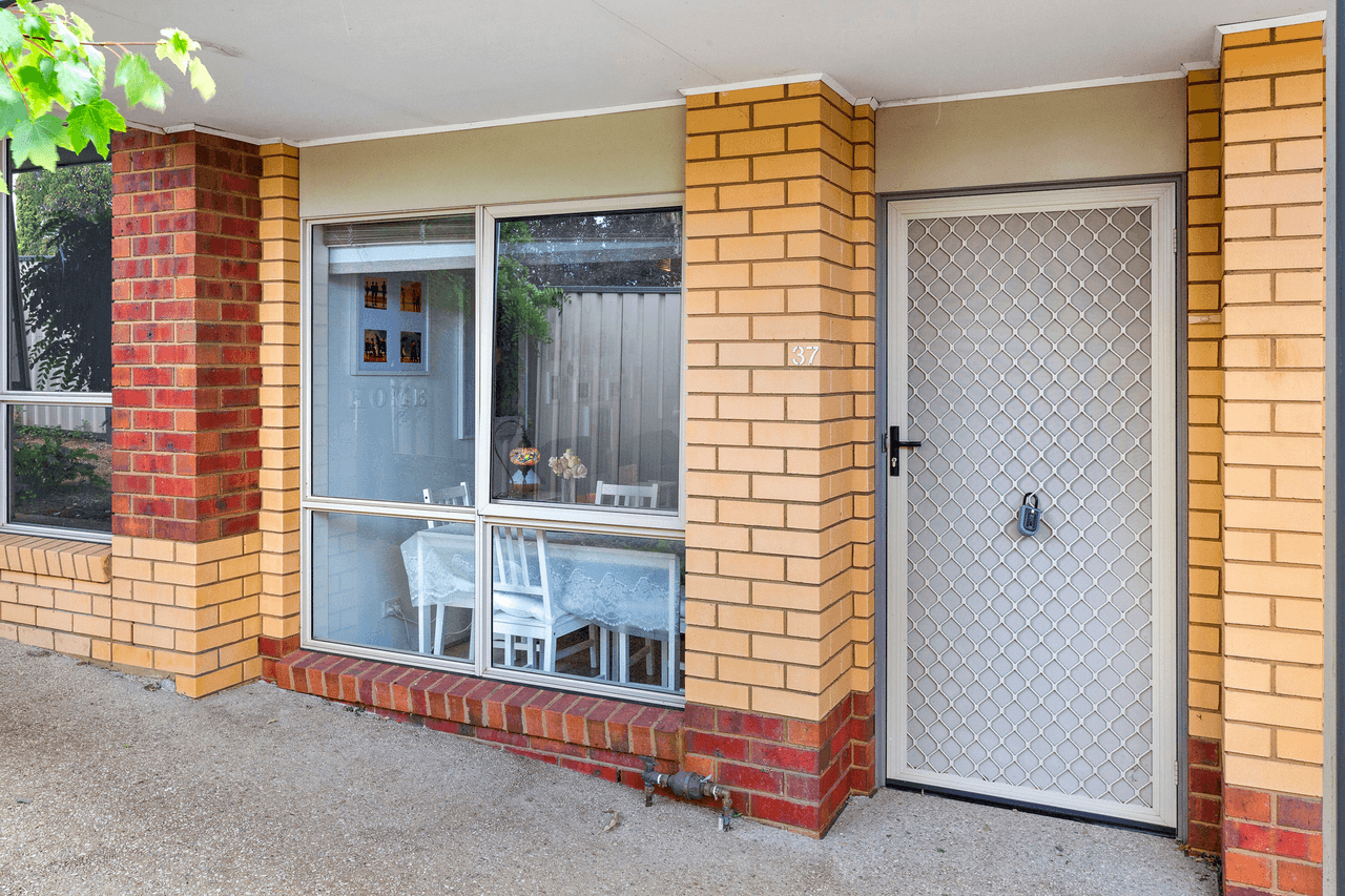 37/96 Gisborne Road, Bacchus Marsh, VIC 3340