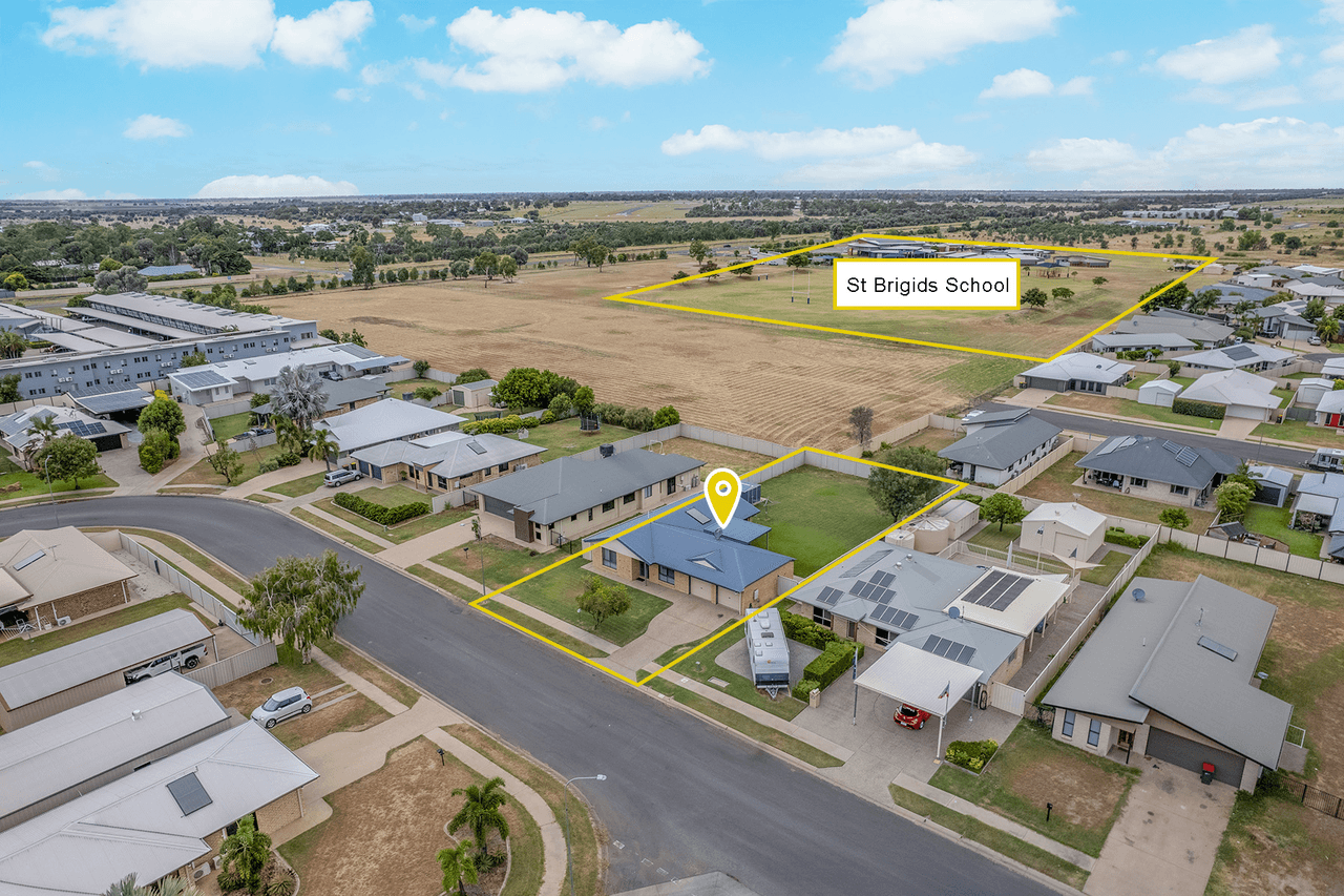 31 Mayfair Drive, EMERALD, QLD 4720