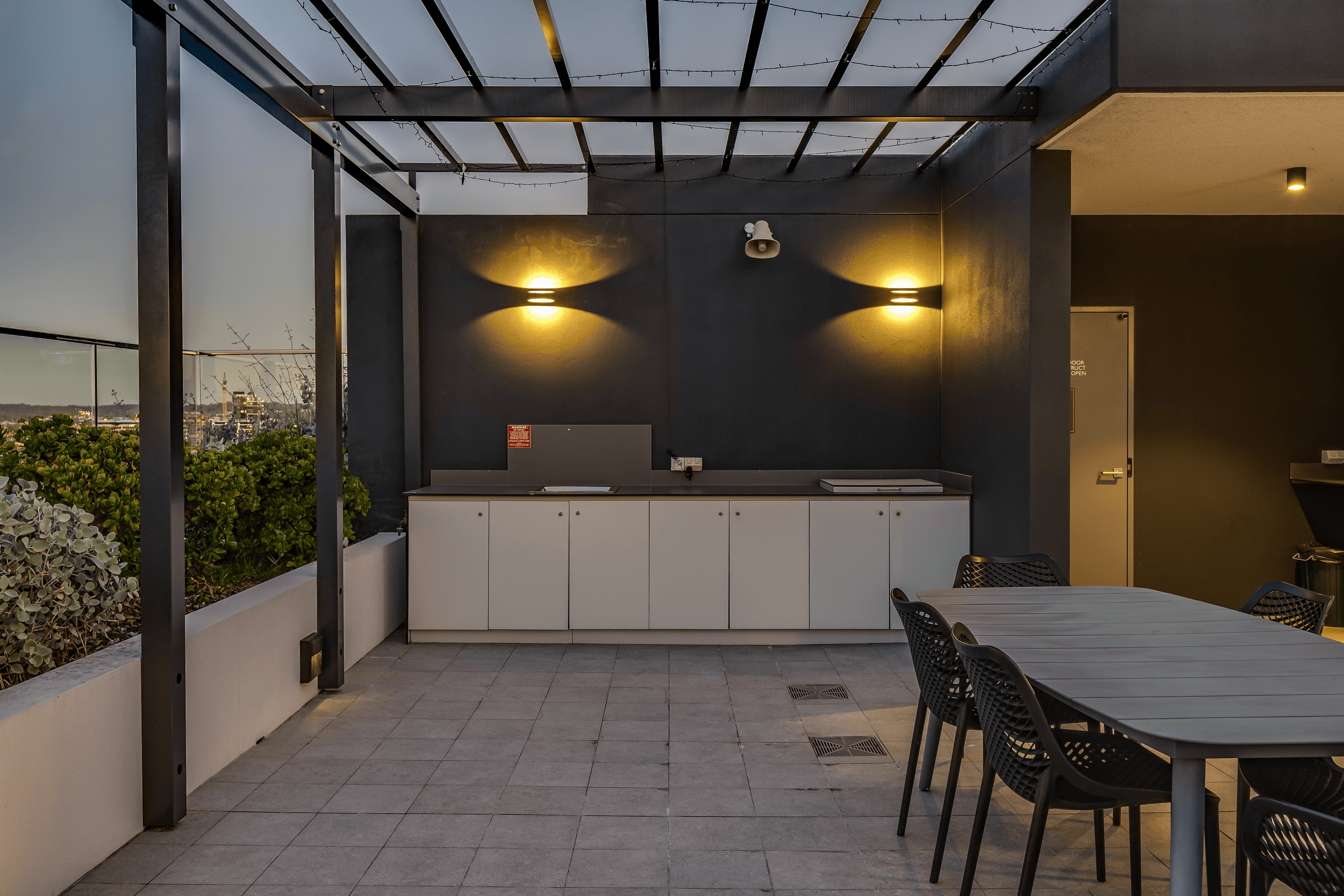 508/95 Linton Street, Kangaroo Point, Qld 4169