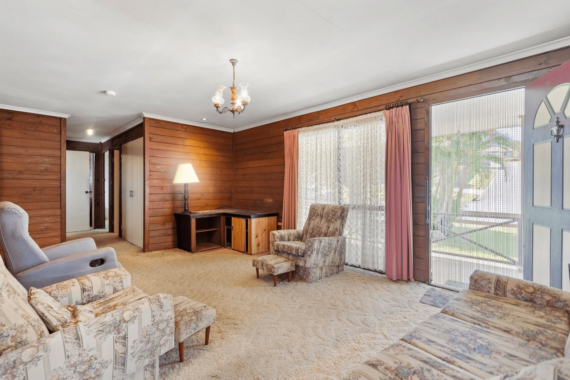 55 Barrine Drive, WORONGARY, QLD 4213