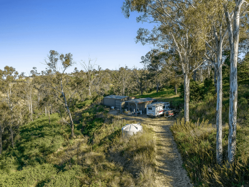 1 Vayro Road, BLUE MOUNTAIN HEIGHTS, QLD 4350