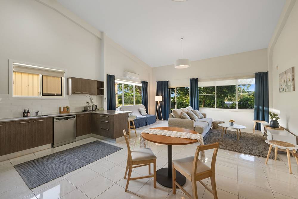 49 Priestley Road, BRIDGEMAN DOWNS, QLD 4035