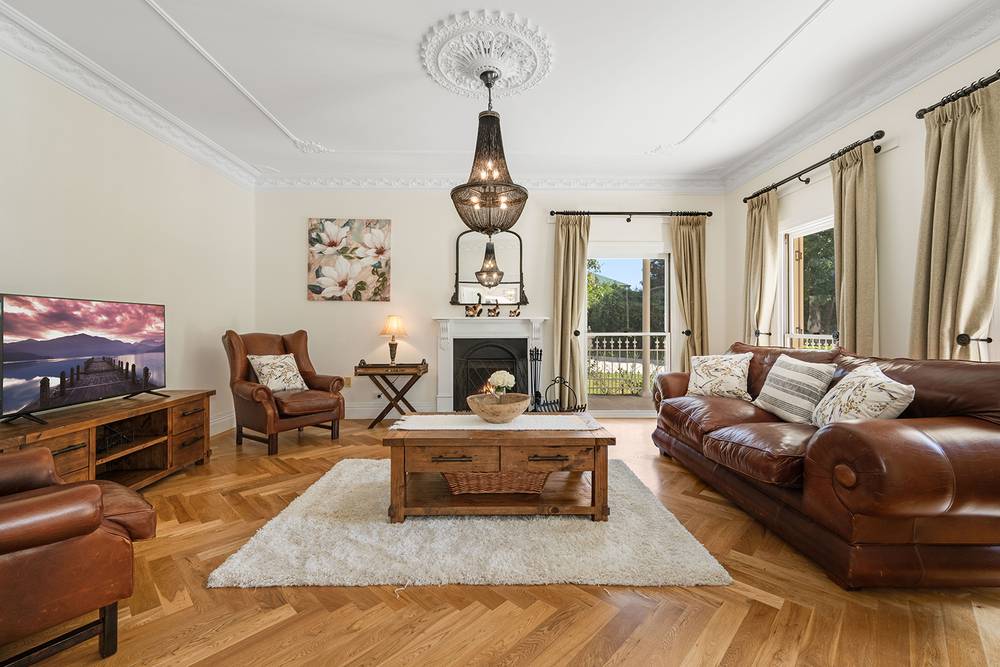 49 Priestley Road, BRIDGEMAN DOWNS, QLD 4035