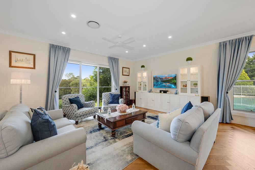 49 Priestley Road, BRIDGEMAN DOWNS, QLD 4035