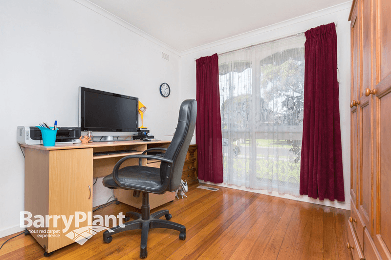 30 Triton Drive, KEYSBOROUGH, VIC 3173