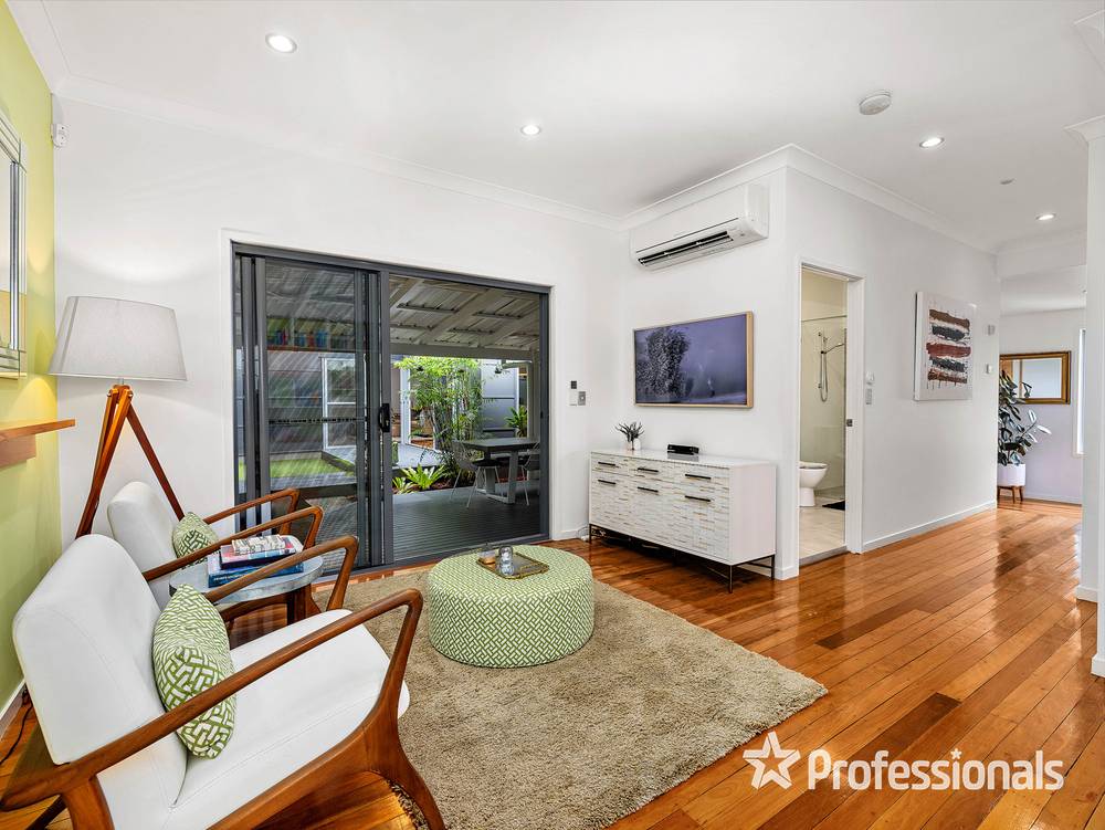 15 Wirega Street, WAVELL HEIGHTS, QLD 4012