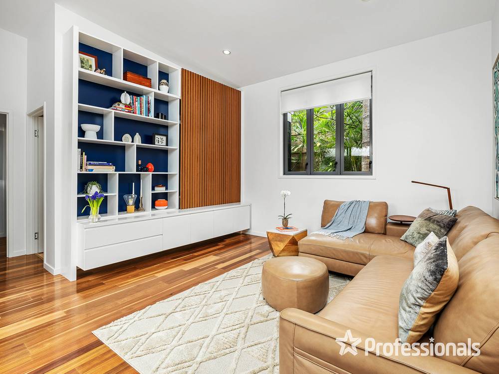 15 Wirega Street, WAVELL HEIGHTS, QLD 4012