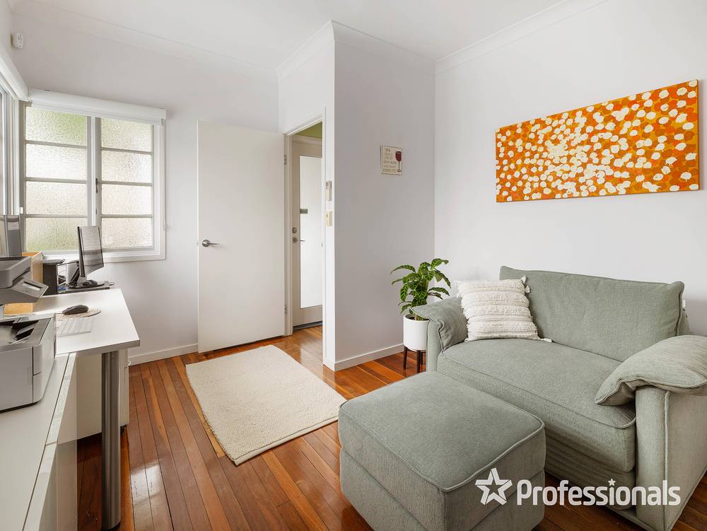 15 Wirega Street, WAVELL HEIGHTS, QLD 4012