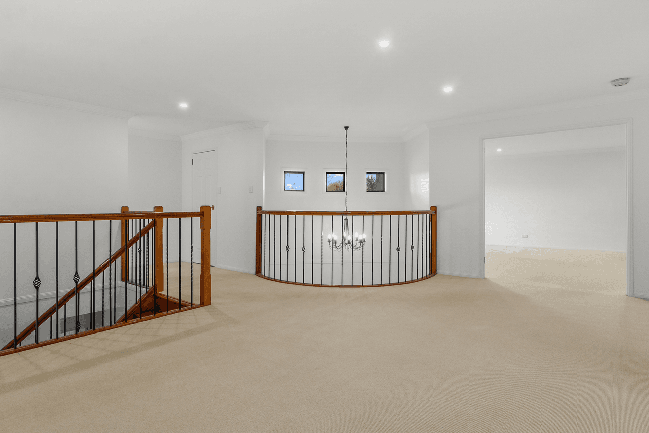 9 Ehlers Close, CARINDALE, QLD 4152