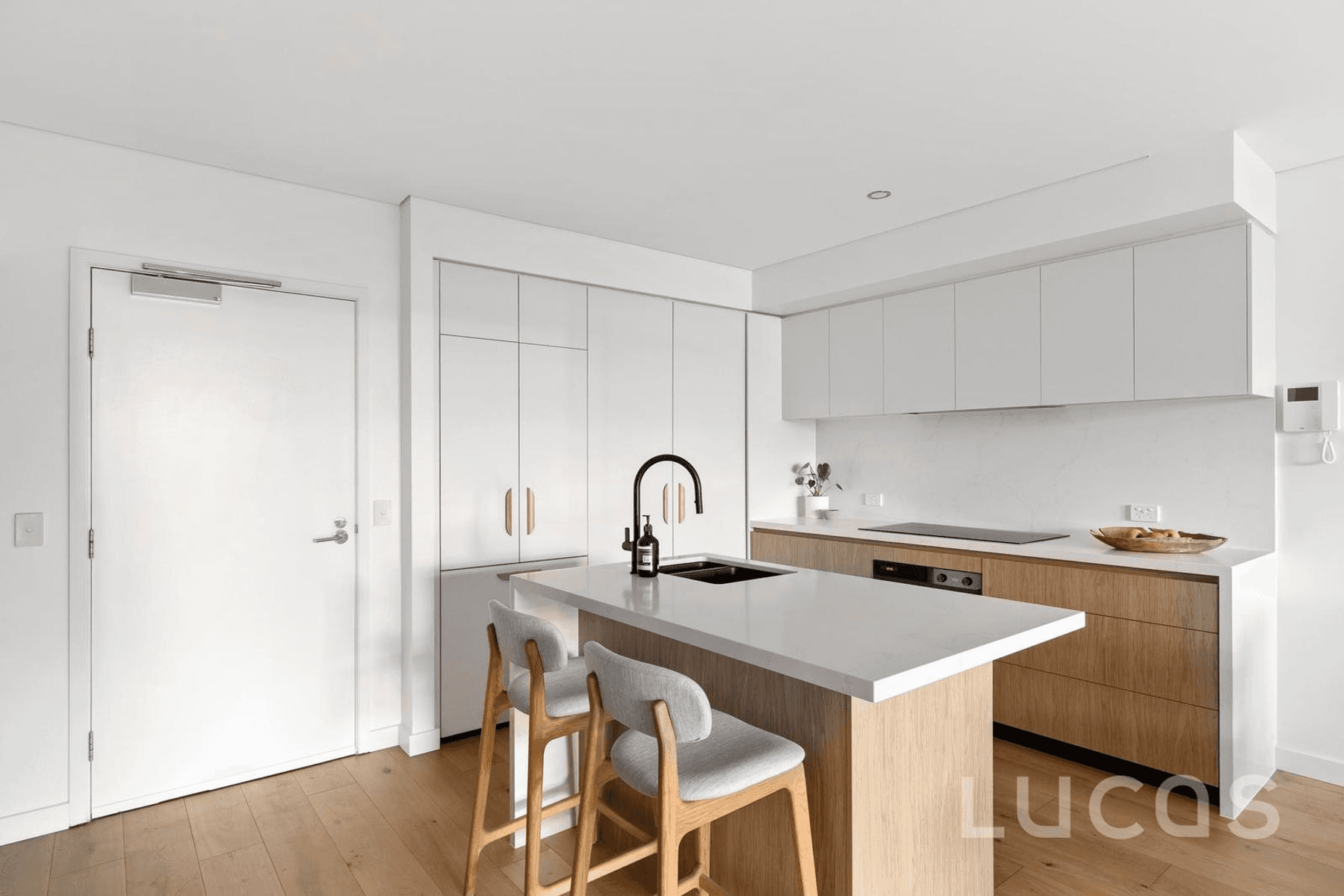 2305/50 Lorimer Street, Docklands, VIC 3008