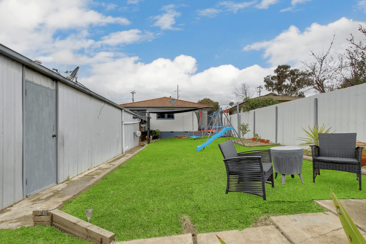 35 Oleria St, Karabar, NSW 2620