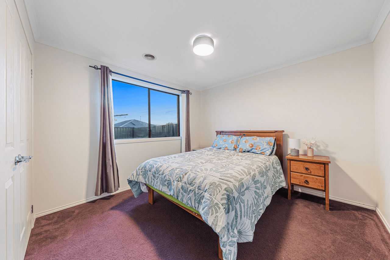 82 Windermere Boulevard, PAKENHAM, VIC 3810