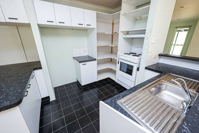 63 Thallon Road, KENSINGTON GROVE, QLD 4341