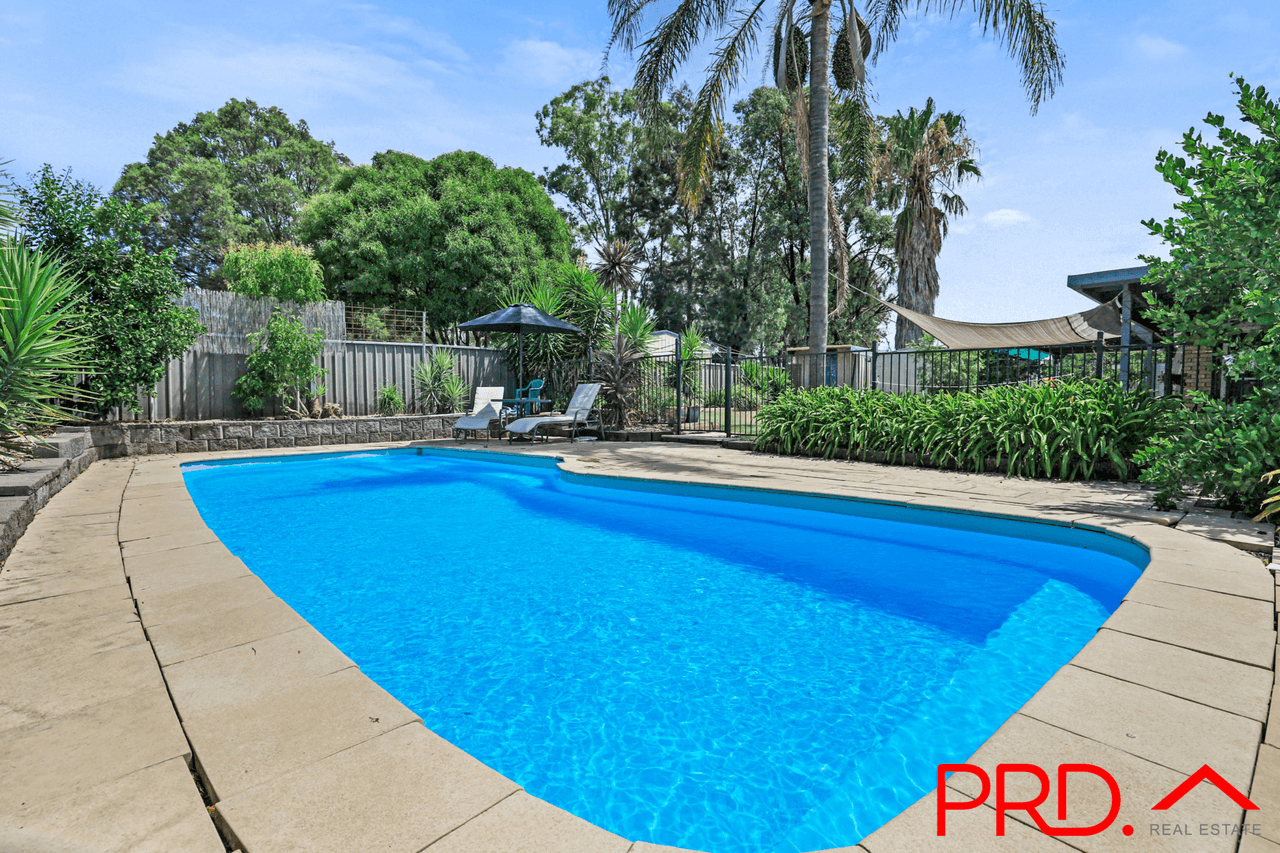 19 Lawson Place, TAMWORTH, NSW 2340