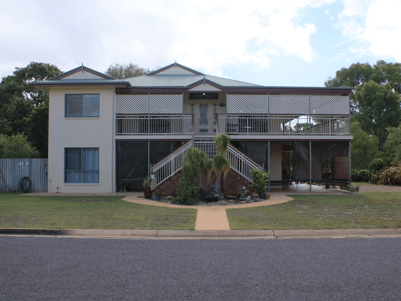 3/52 Mackerel Street, WOODGATE, QLD 4660