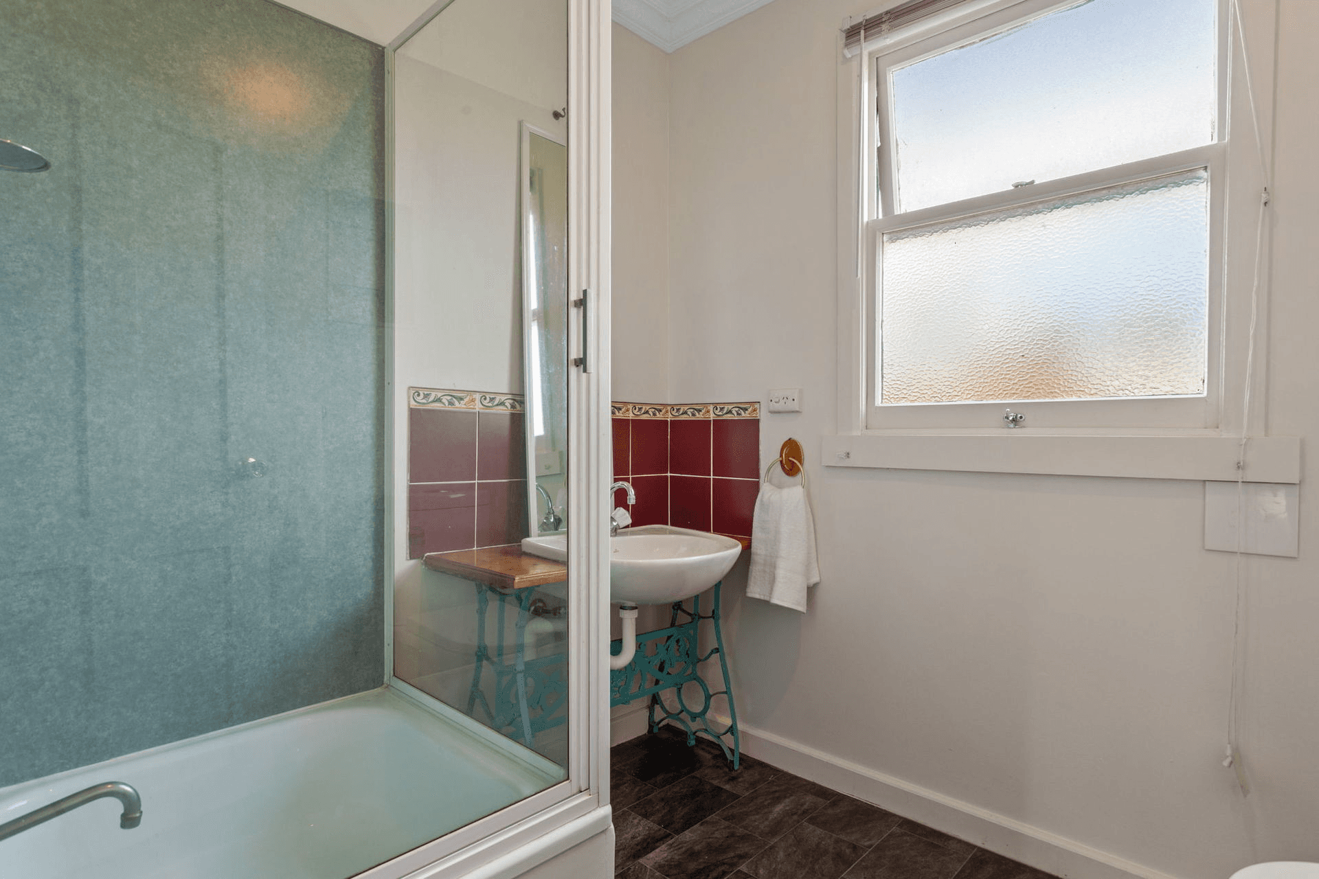 10 Quamby Street, Westbury, TAS 7303