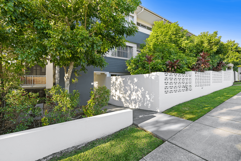 3/2 Ballymore Street, Kelvin Grove, QLD 4059