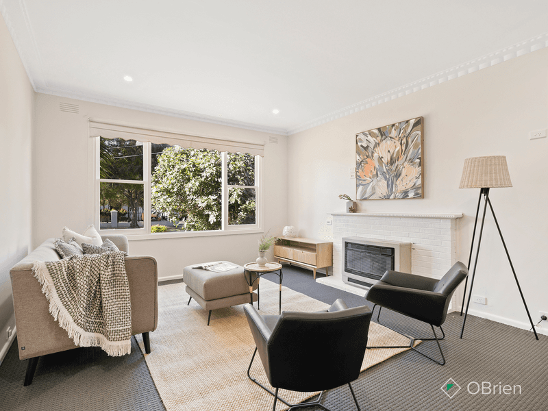 8 Cobham Street, Cheltenham, VIC 3192