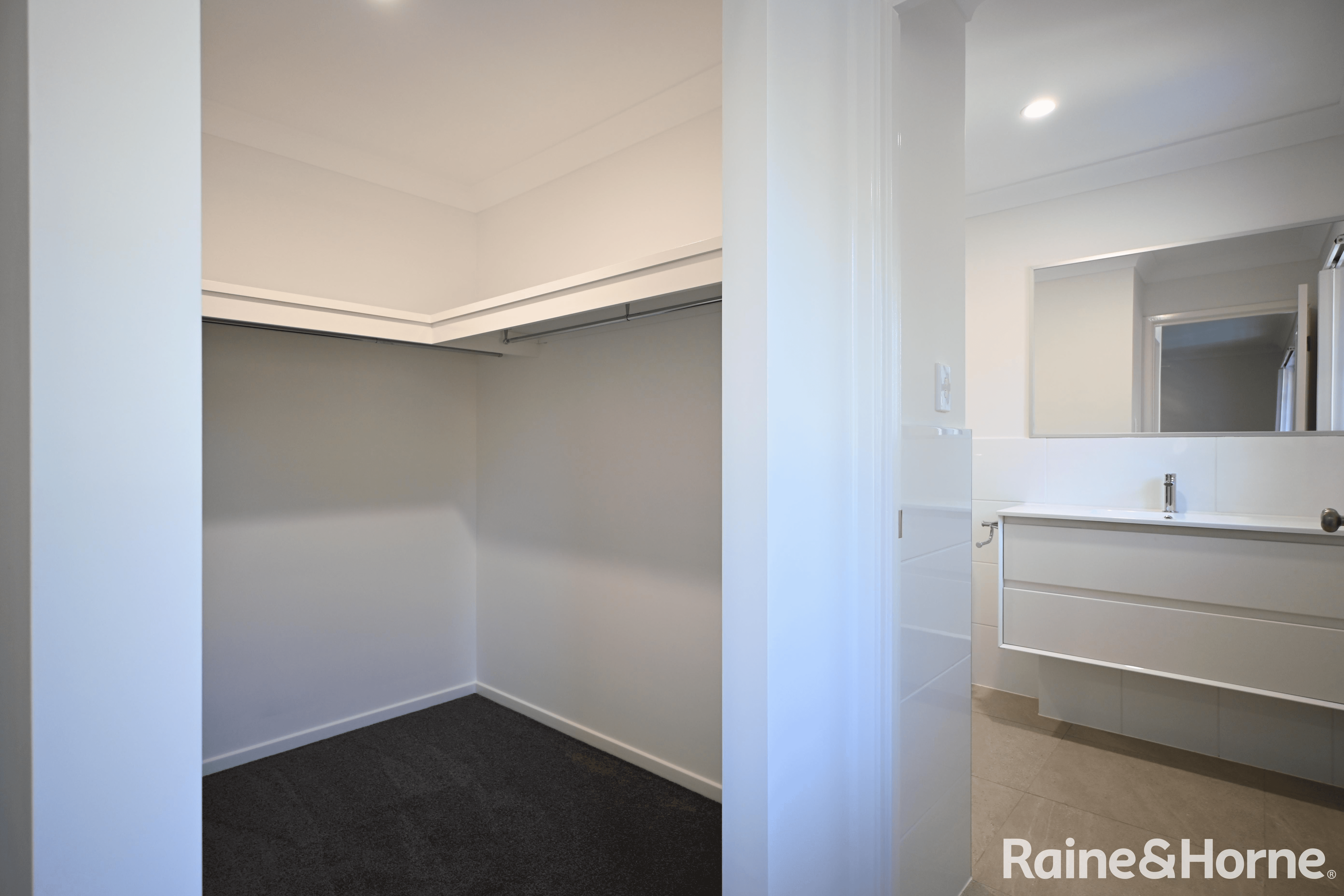 27/46 Claussen St, BROWNS PLAINS, QLD 4118