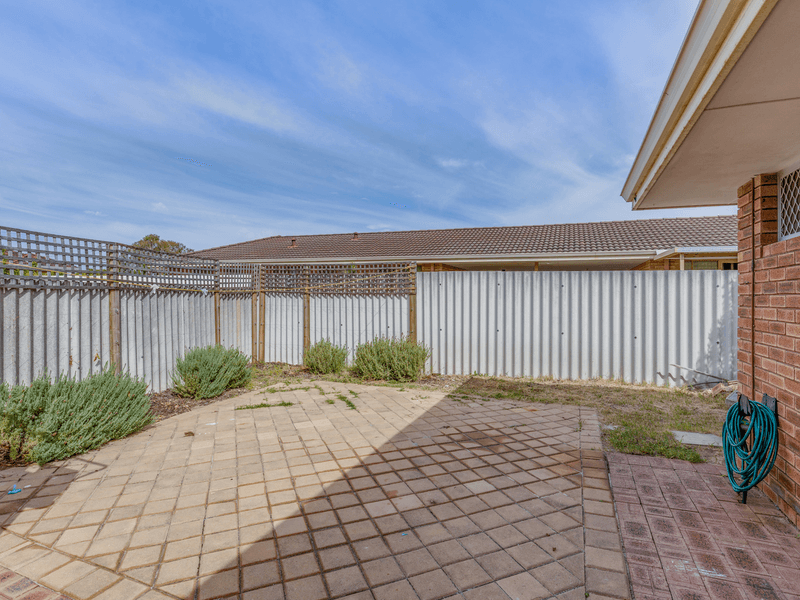 35 Eudanda Place, Cannington, WA 6107