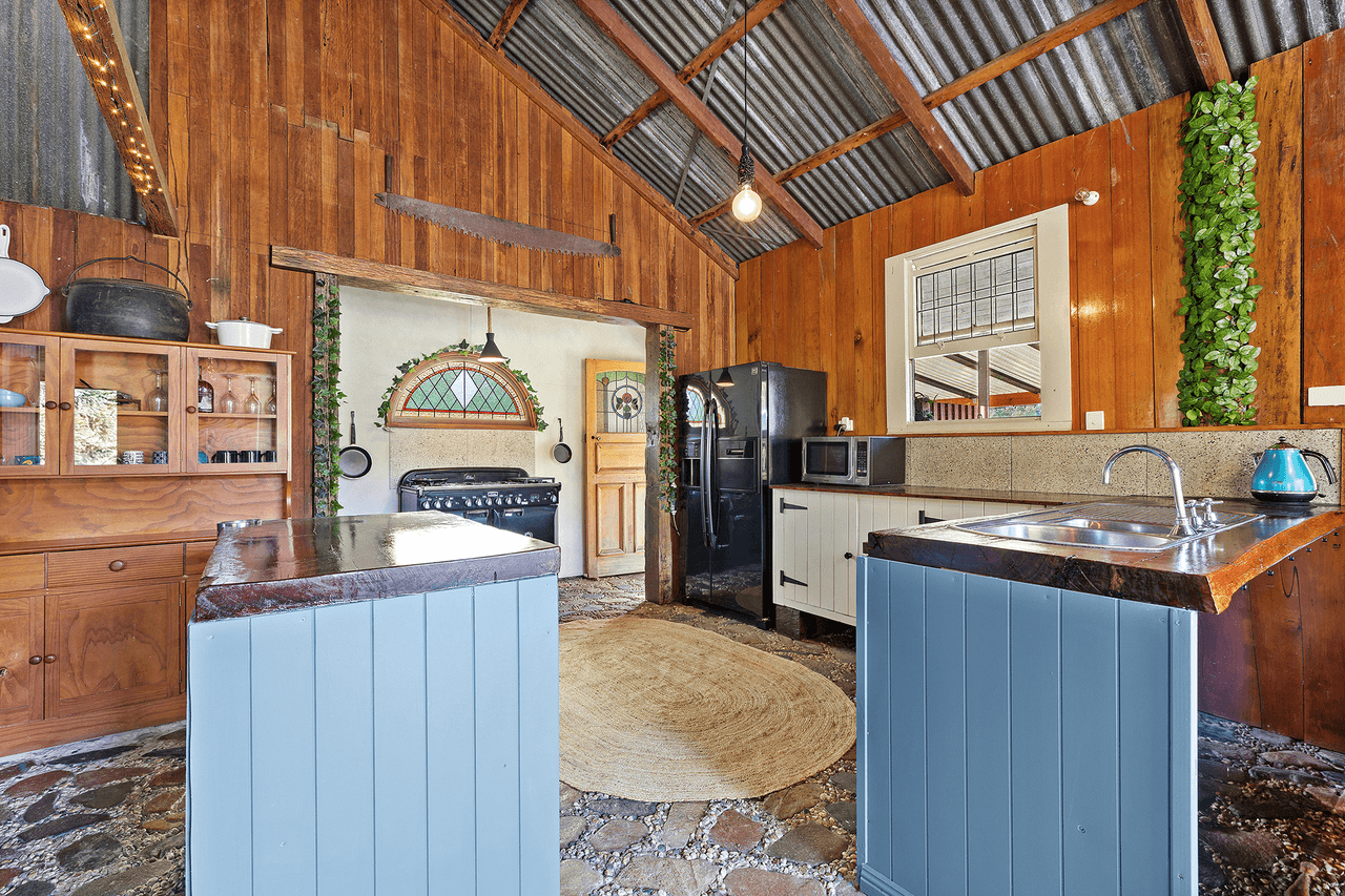 178 AHERNS Road, CONONDALE, QLD 4552