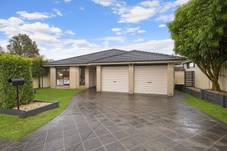162 Blueridge Drive, BLUE HAVEN, NSW 2262