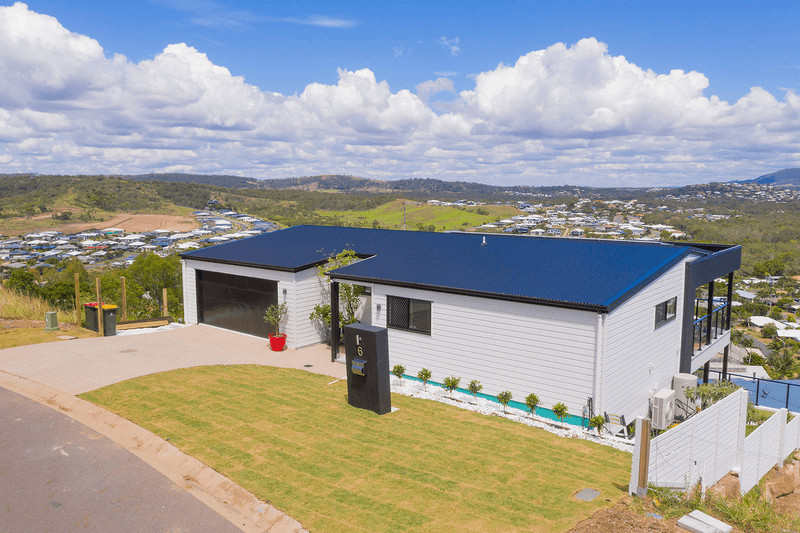 6 OCEANA Crescent, LAMMERMOOR, QLD 4703