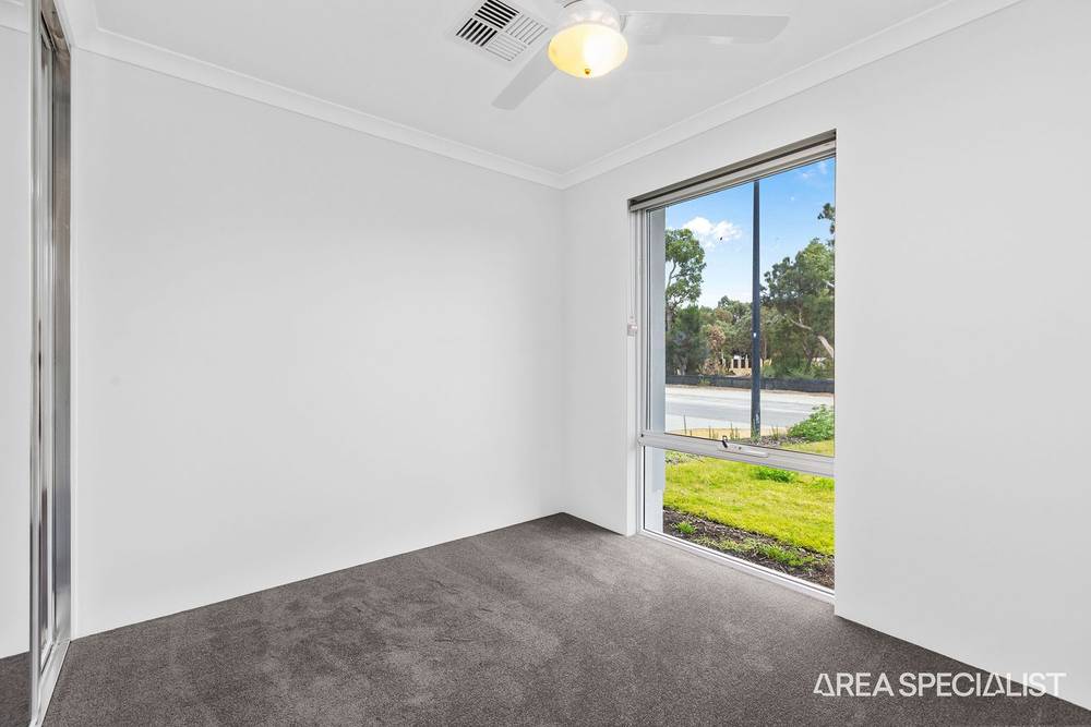 15 Stringybark Loop, Coodanup, WA 6210