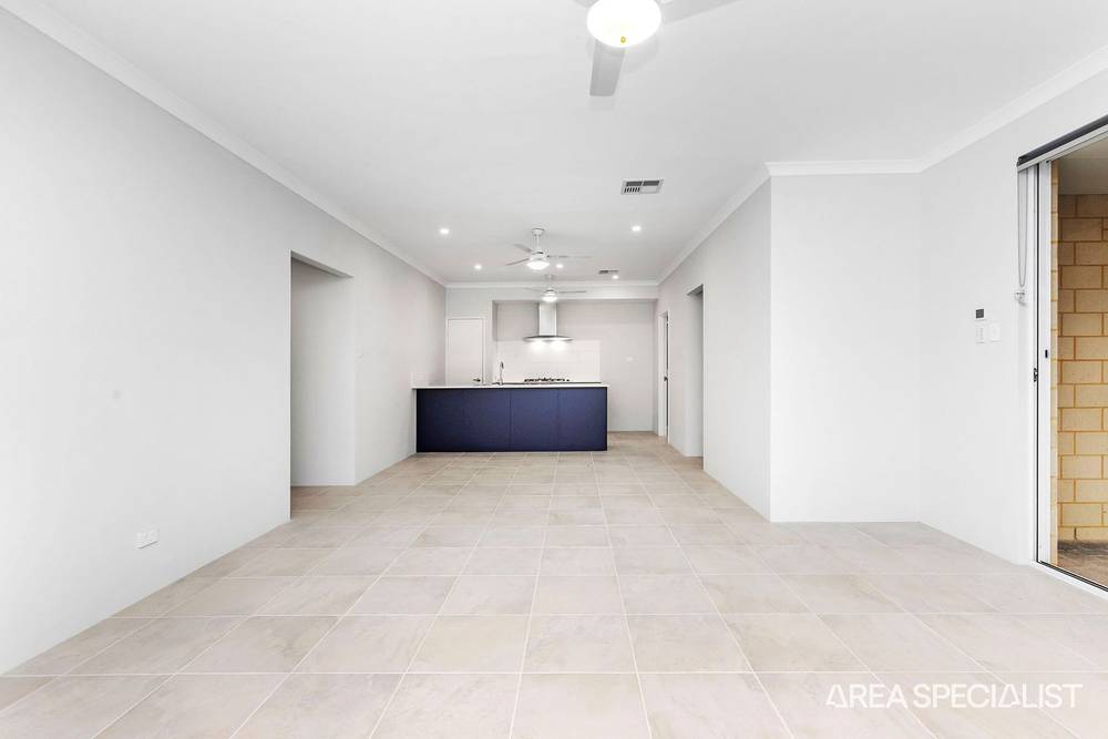 15 Stringybark Loop, Coodanup, WA 6210