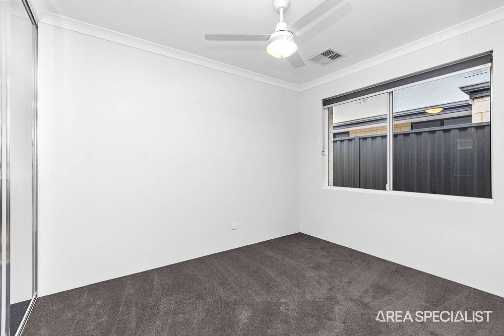 15 Stringybark Loop, Coodanup, WA 6210