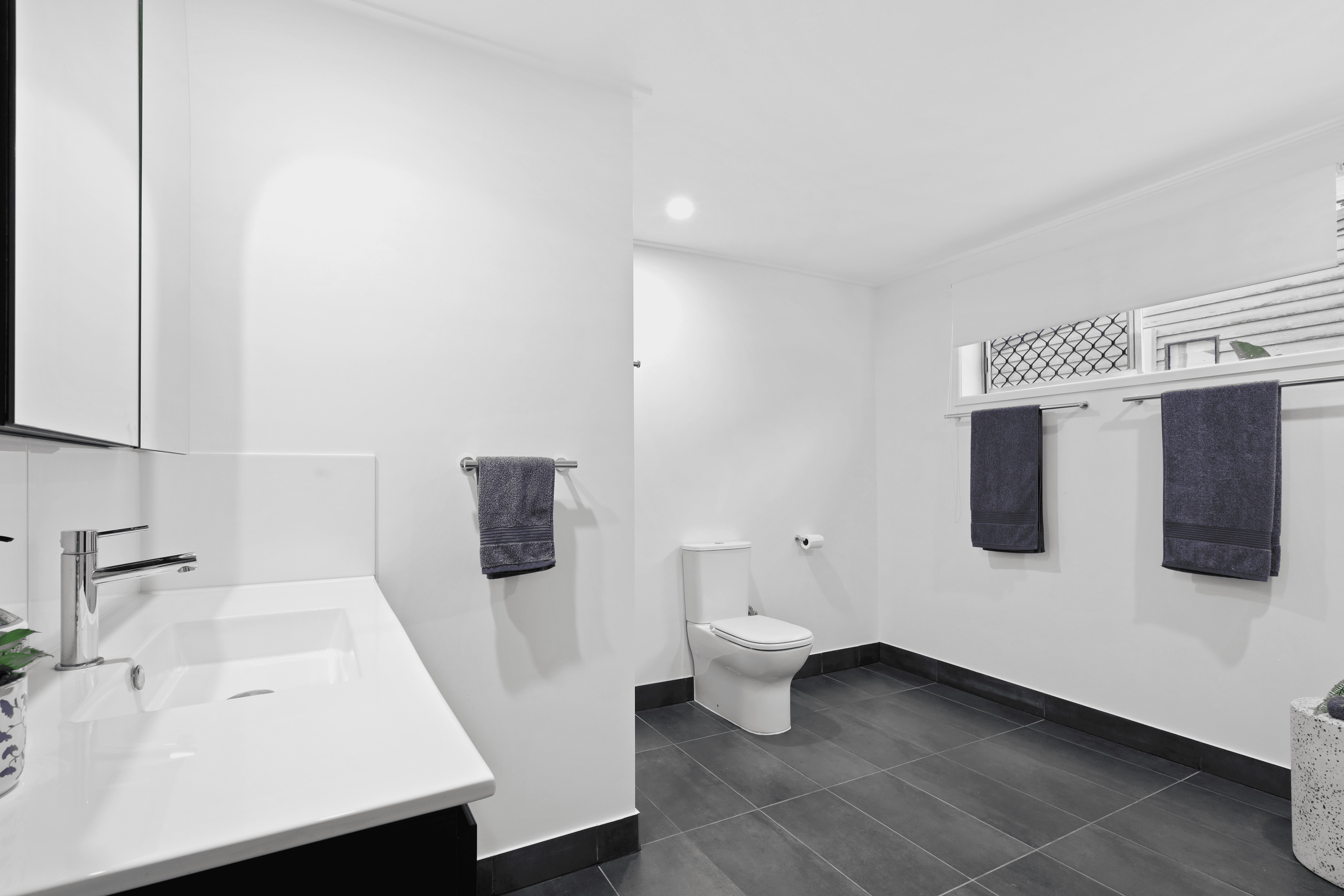 1070 South Pine Road, EVERTON HILLS, QLD 4053