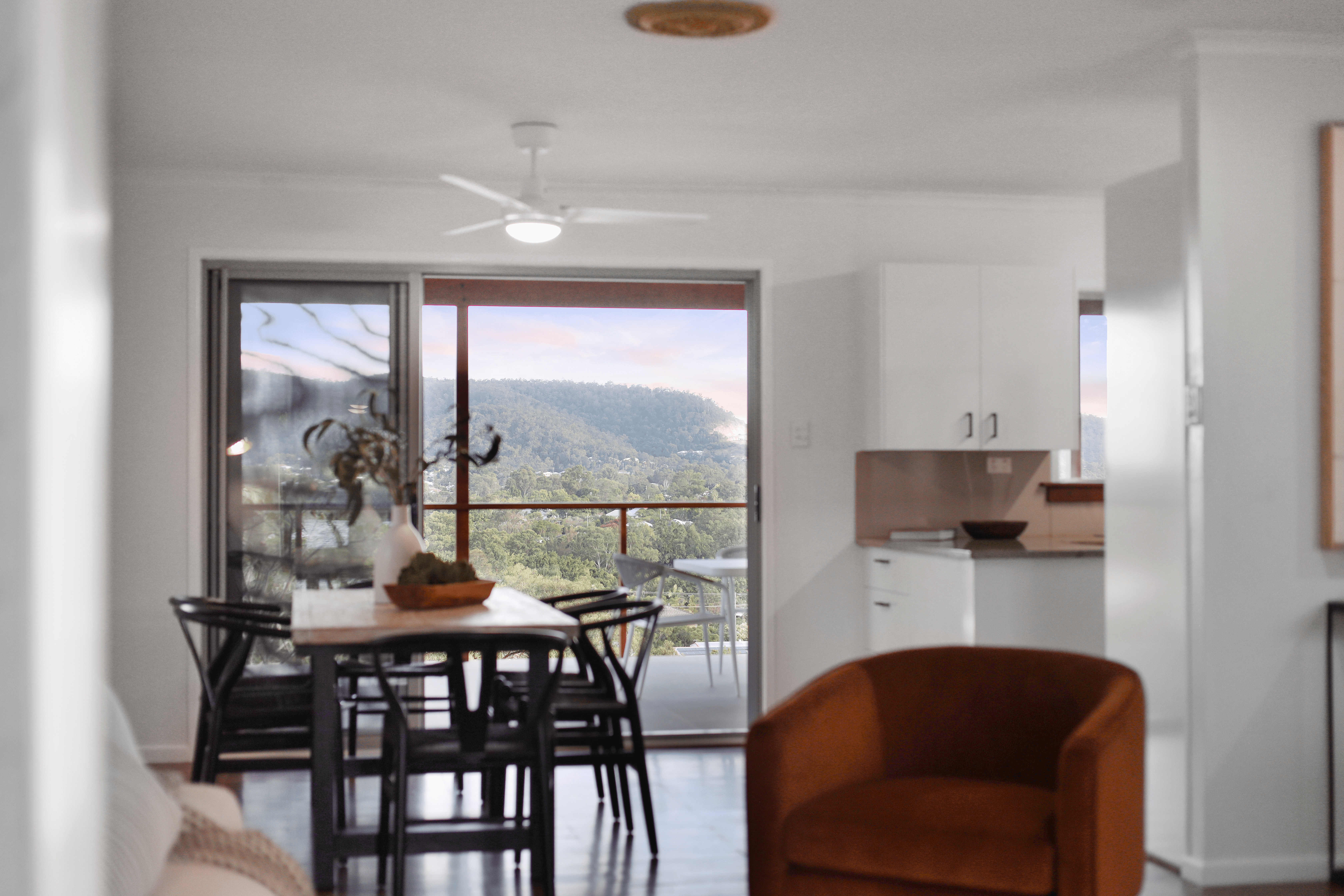 1070 South Pine Road, EVERTON HILLS, QLD 4053