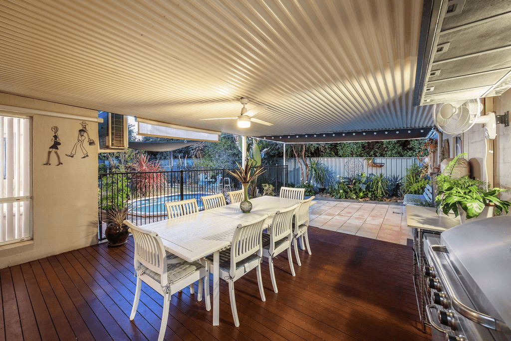 4 Laffertys Walk, East Albury, NSW 2640