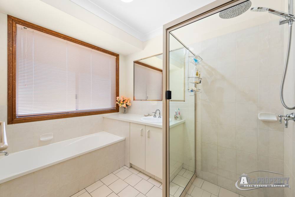 7 McNeil Street, Gatton, QLD 4343