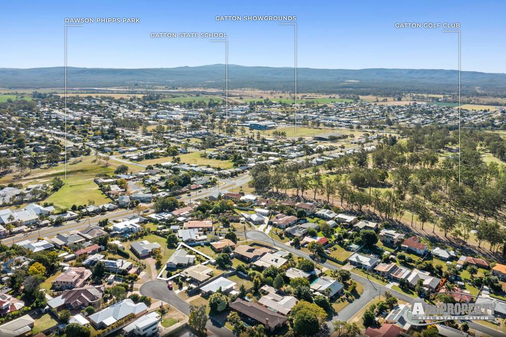 7 McNeil Street, Gatton, QLD 4343