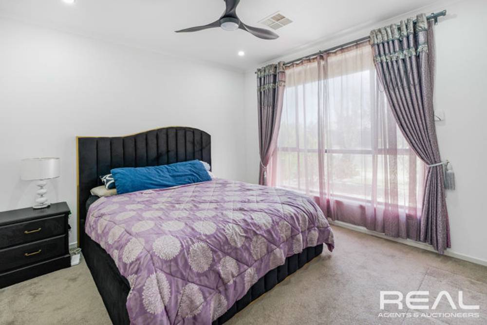 118 The Boulevard, PARAFIELD GARDENS, SA 5107