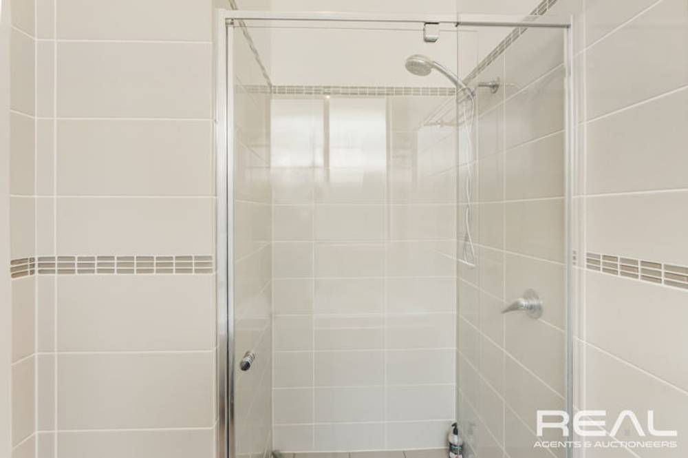 118 The Boulevard, PARAFIELD GARDENS, SA 5107