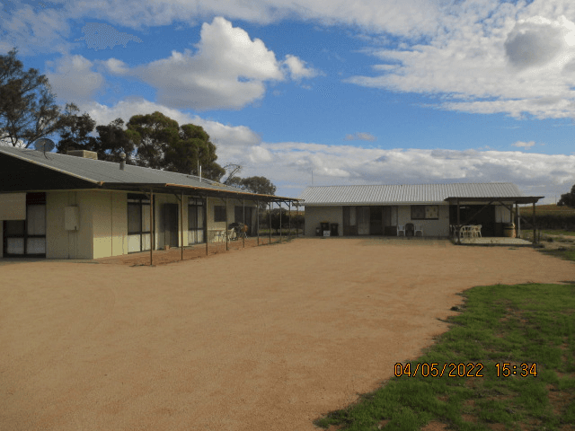 411  Main Road, LYRUP, SA 5343