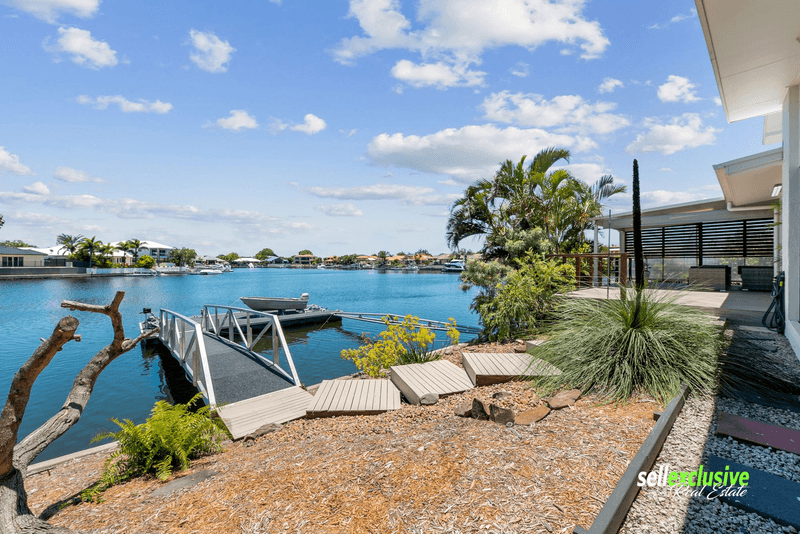 60 Pacific Drive, Banksia Beach, QLD 4507