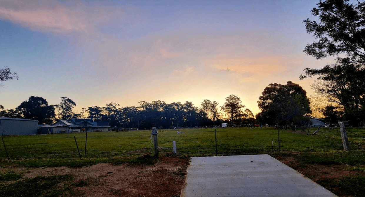 5 South Gateway, MALLACOOTA, VIC 3892