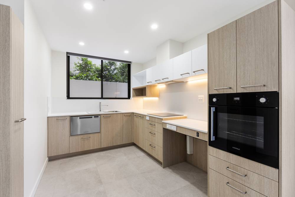 21 Carl Street, WOOLLOONGABBA, QLD 4102